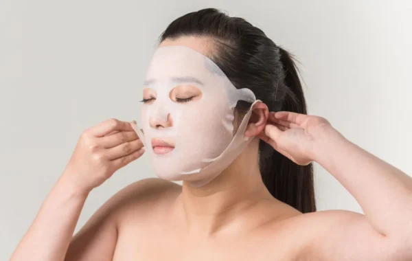 V-Shape-Firming-Mask-Gesichtsmaske-Doppelkinn-Lifting-Anti-Aging-Straffend-Bild-Anwendung